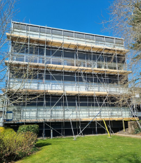 Scaffolding for large building